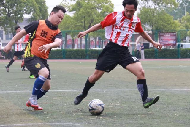 布朗尼17分4板3断 勇士大胜湖人58分豪取6连胜