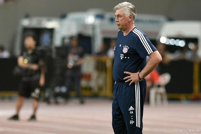 赵继伟26+10张镇麟21分辽宁胜深圳 贺希宁30分